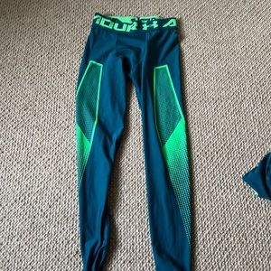 Under Armour compression running tights